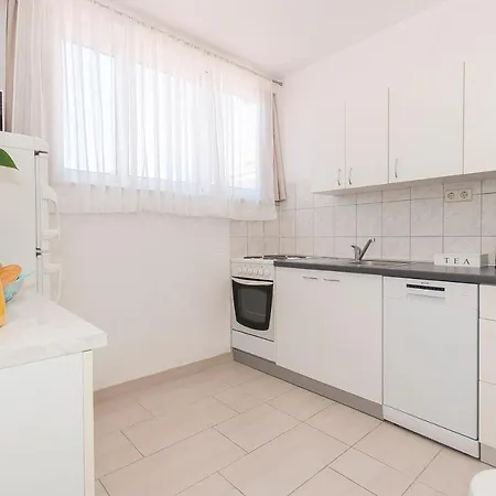 Apartment Luna *