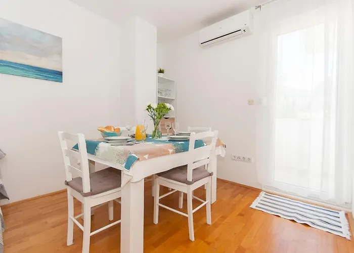 Apartment Luna *