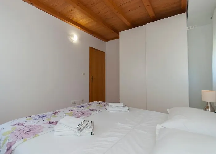 Luna Apartment Omiš